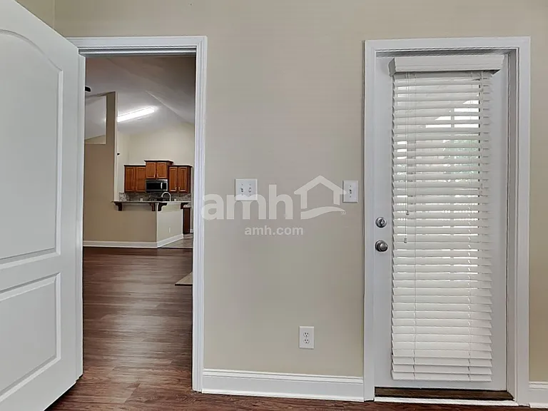 7194 Caley St — Photo 16