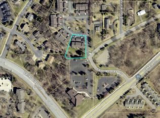 7294 Vista Ct, Eden Prairie, MN 55346