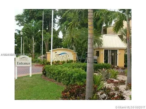 9351 Fontainebleau Blvd Photo 1