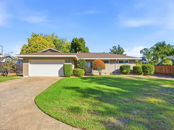 9461 Shumway Dr, Orangevale, CA 95662
