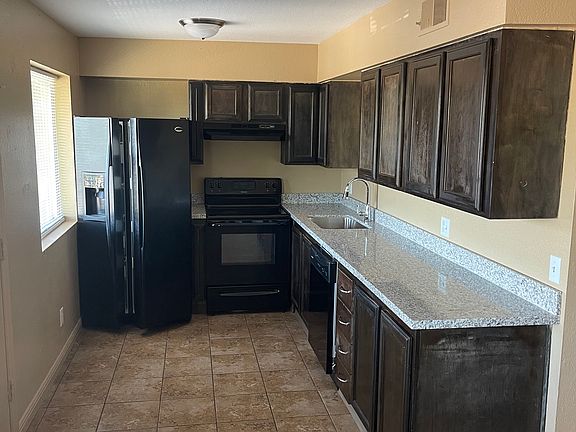 3rd image of 21250 N 23rd Ave APT 203
