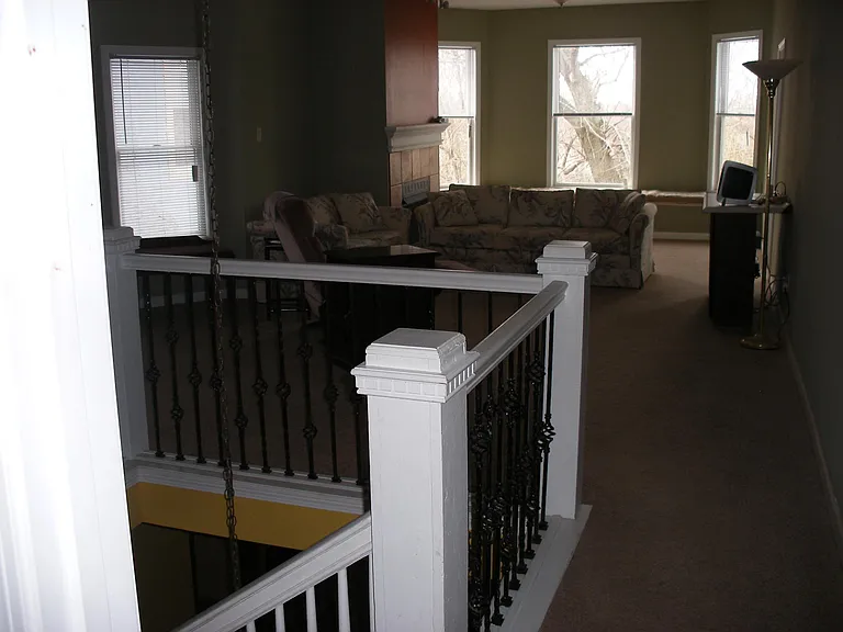 2225 Central Ave — Photo 5