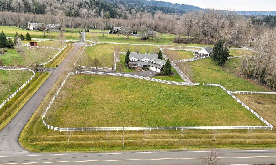 1st image of 32750 SE 46th Ln