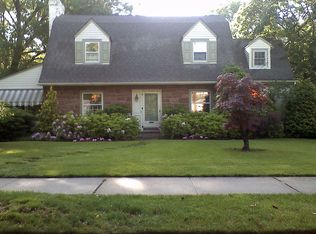 303 S Pleasant Ave, Ridgewood, NJ 07450