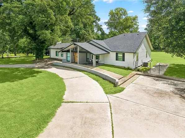 676 E Railroad Ave, Independence, LA 70443