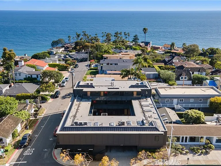 1105 N Coast Hwy — Photo 38