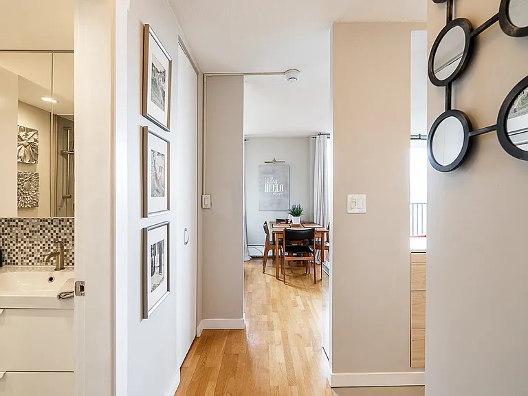 1251 Cardero St #1706 — Photo 14