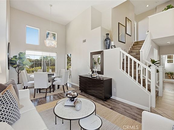 5th image of 33 Coppercrest