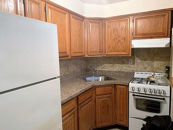 2nd image of 3244 31st St APT 2E