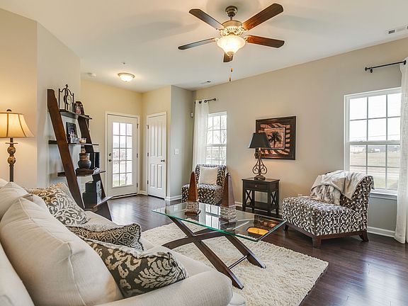4th image of 328 Kinsale Dr #L72-lot 72