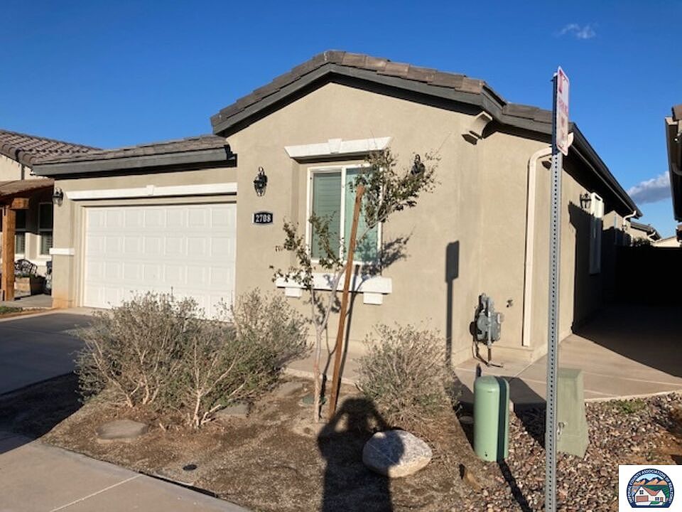 1st image of 2708 Saddleback Dr