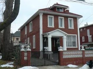 10849 69th Rd, Forest Hills, NY 11375