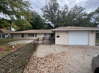 367 4th St SW, Forest Lake, MN 55025