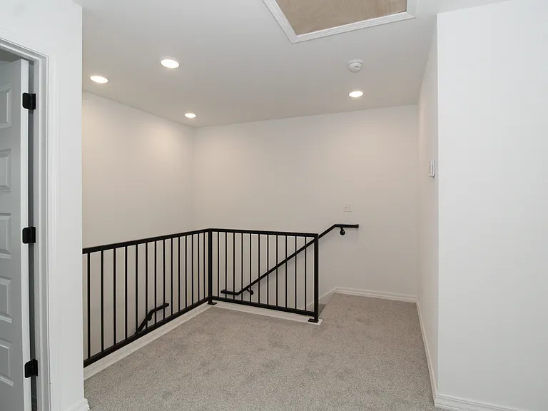 373 S Willow Avenueapt #1 — Photo 22