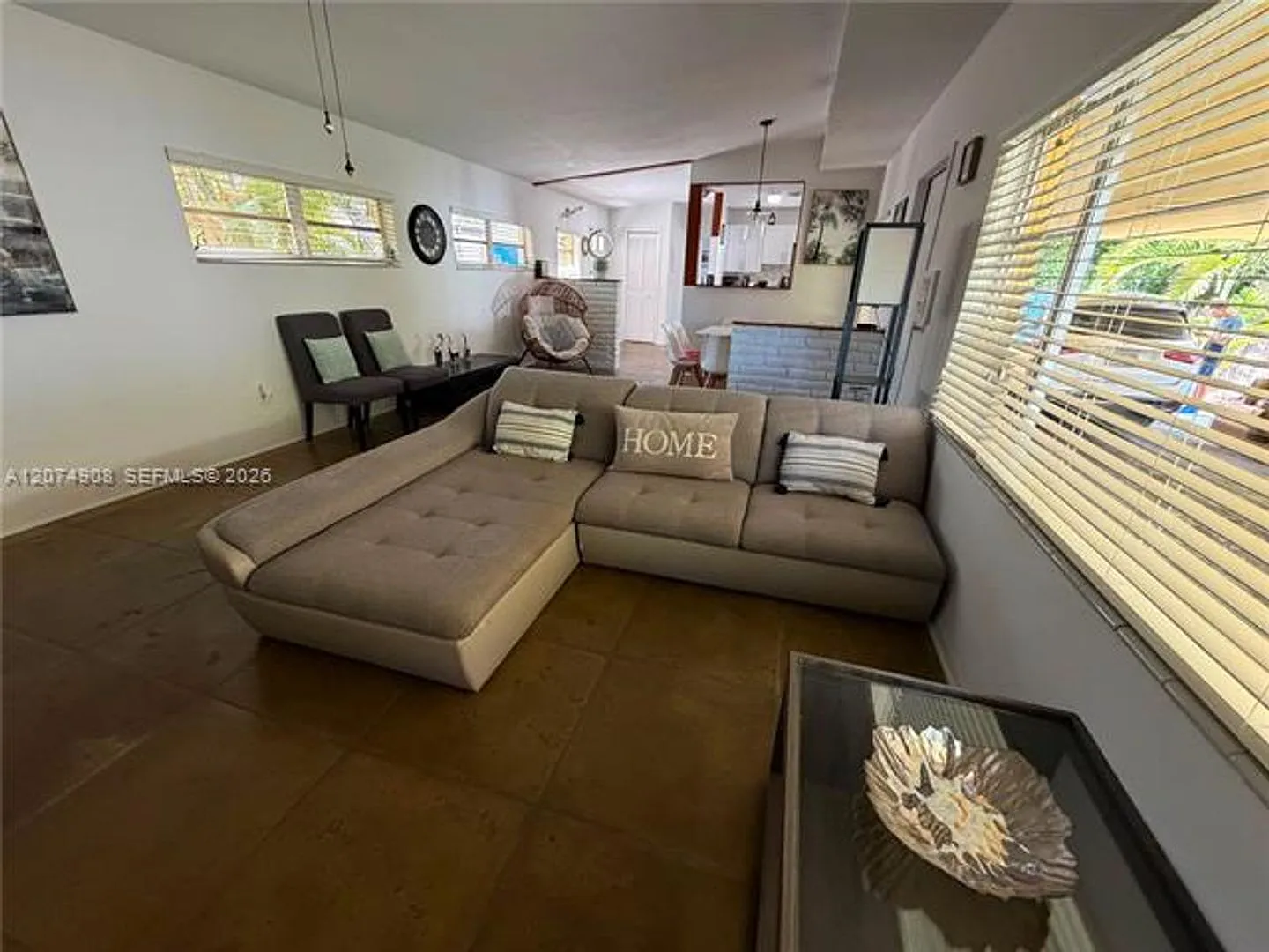 935 Polk St # 935, FL 33019 — Photo 2
