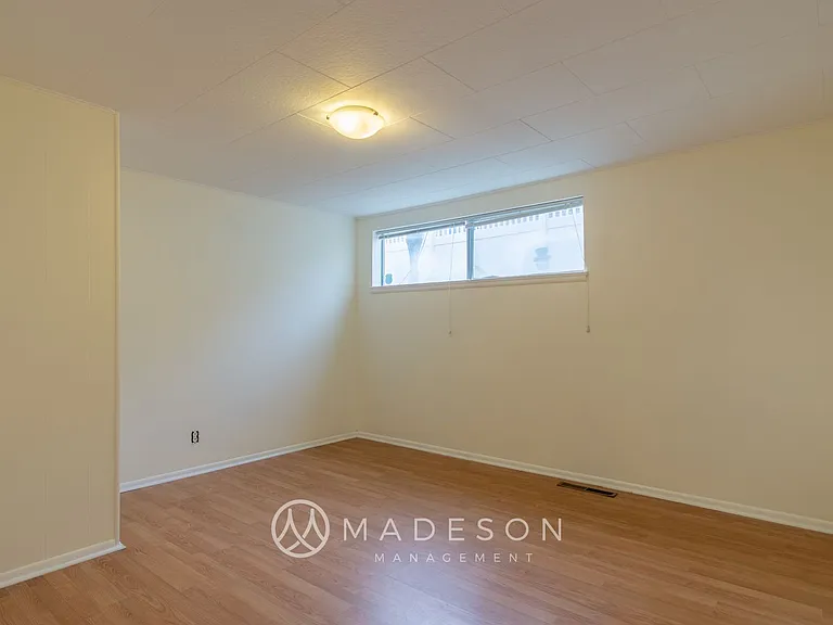 615 Main St — Photo 14