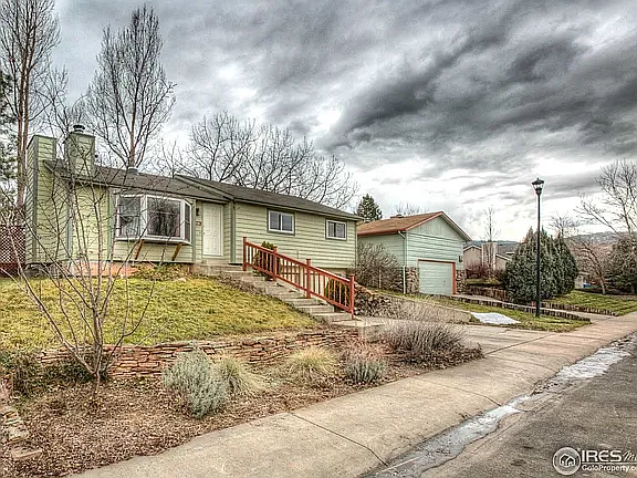 2813 Virginia Dale Dr