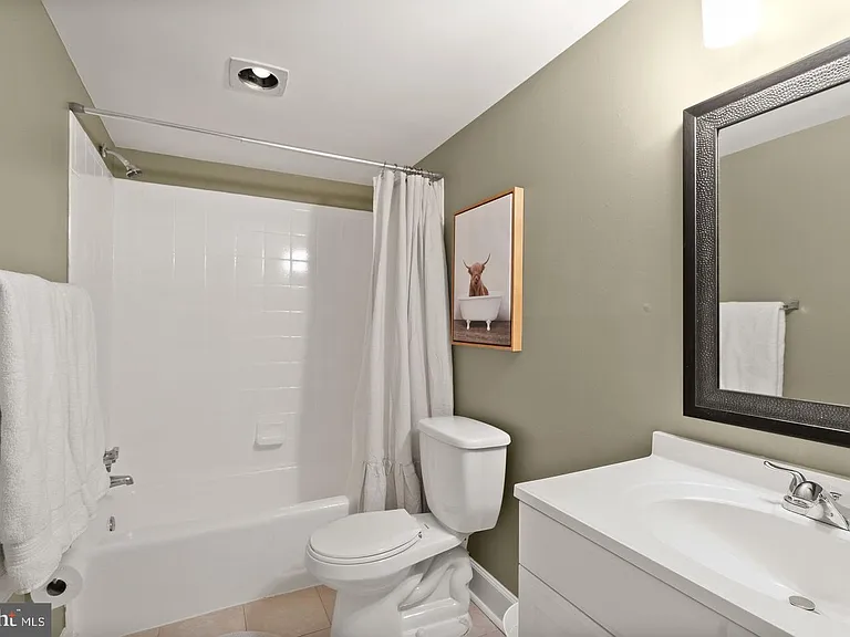 7651 Tremayne Pl #211 — Photo 23