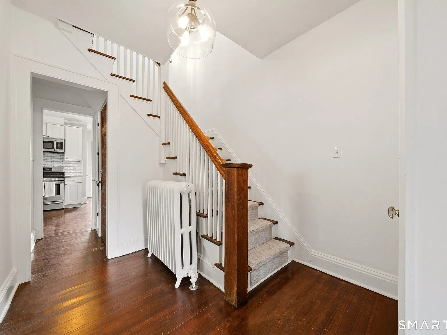 3 bed, 1.5 bath, 1567 sqft, $4,200 — Photo 4
