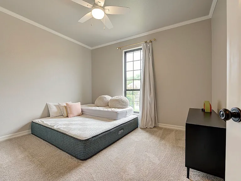 2100 Cobblestone Ct #106 — Photo 6