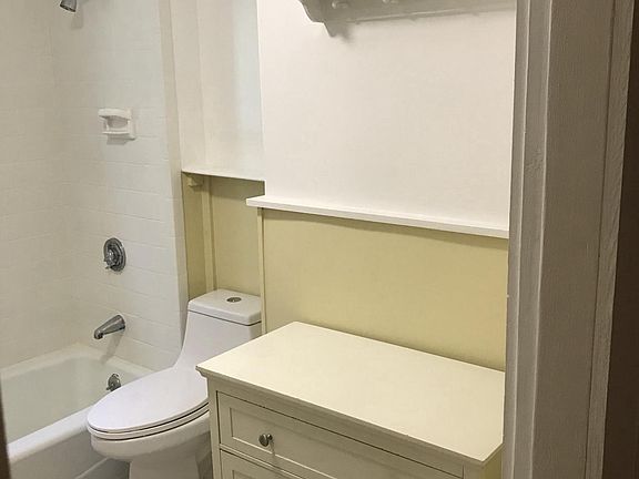 5th image of 34 Arlington St #2