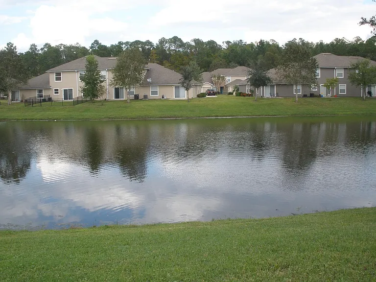 PondView1