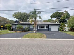 1700 Winchester Rd N, Saint Petersburg, FL 33710
