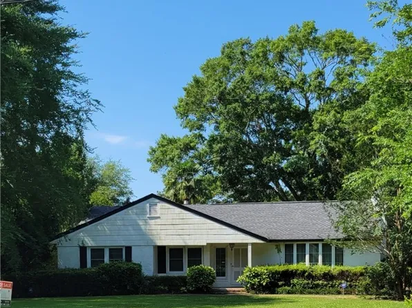 1306 S Main St, Tuskegee, AL 36083