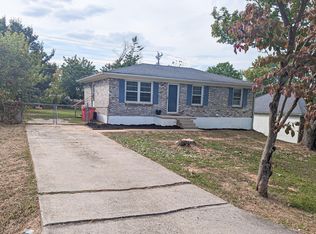 117 Clearwater Ln, Frankfort, KY 40601
