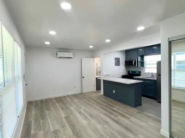 5219 E Ocean Blvd #7, Long Beach, CA 90803