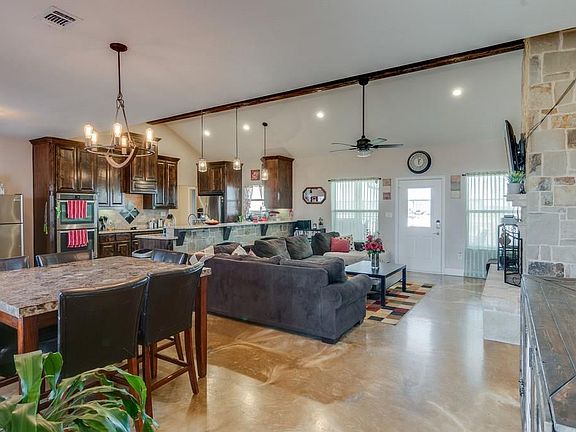5th image of 4709 Prairie Hill Ct