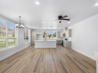 2142 Big River St, College Station, TX 77840