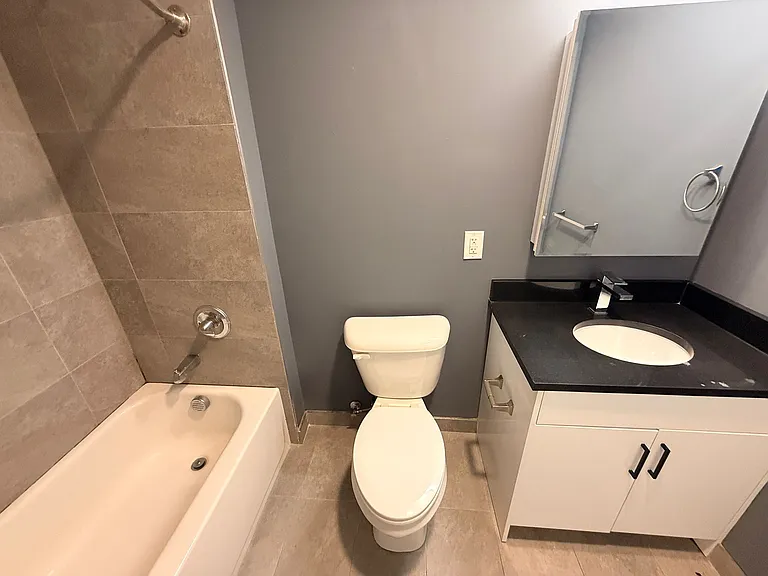 519 Cliff St #215E — Photo 9