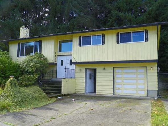 1st image of 1825 Sawyer St SE