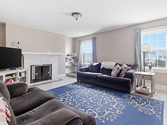 4th image of 224 Onondaga St