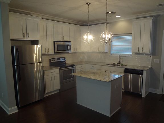 4th image of 1220 Pithon St #2