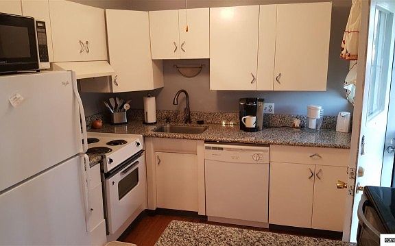 4th image of 1940 4th St APT 13