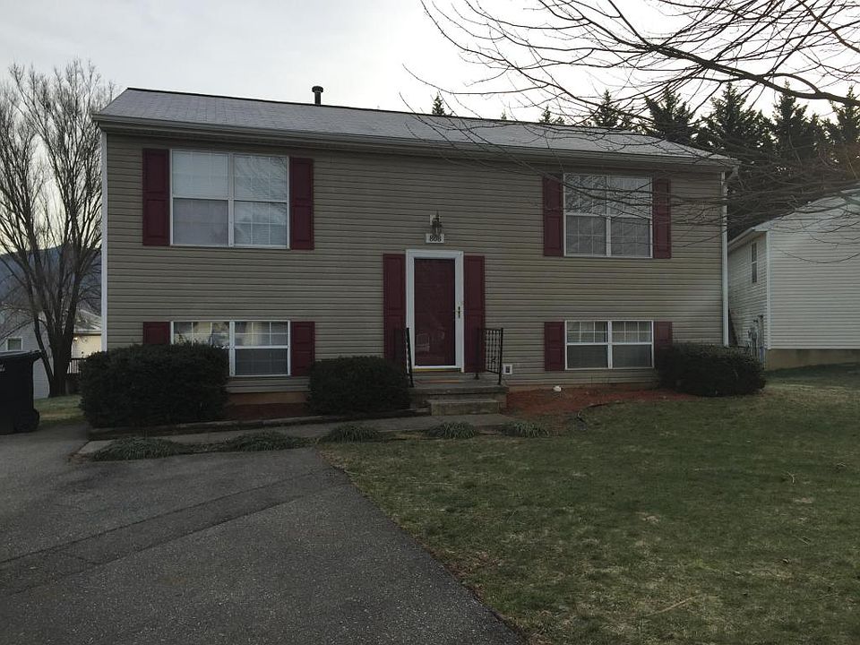 1st image of 808 Orlando Ct