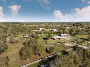 901 Robinhood Dr, Punta Gorda, FL 33982