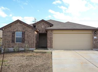 416 Taggart Trl, Jarrell, TX 76537