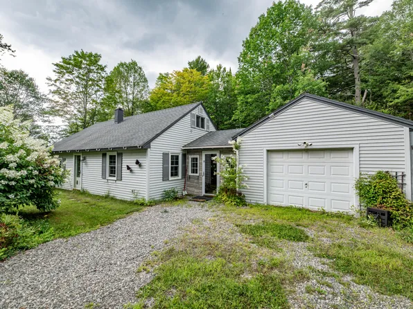 14 BLT Lane, Farmingdale, ME 04344