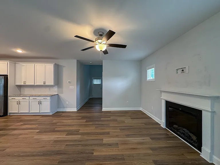 304 Slade Corner Rd — Photo 5