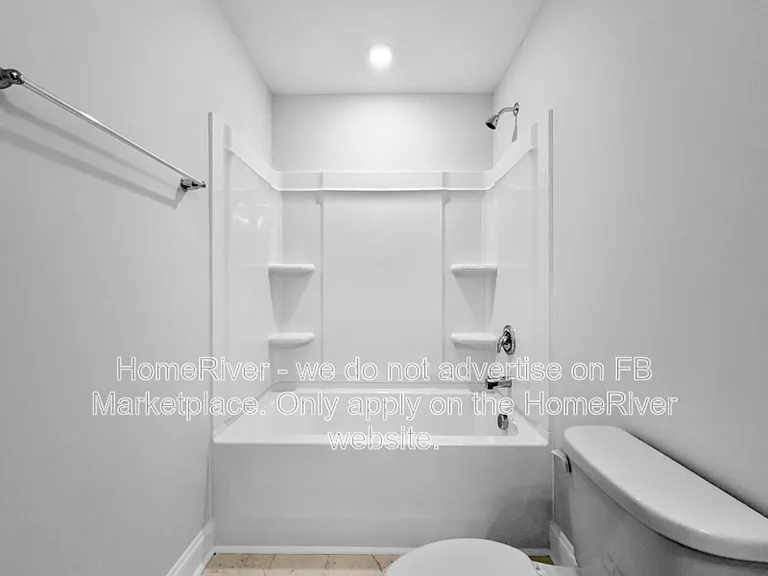 1933 Enniscorthy St — Photo 10