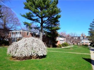 162 Putnam Park #162, Greenwich, CT 06830