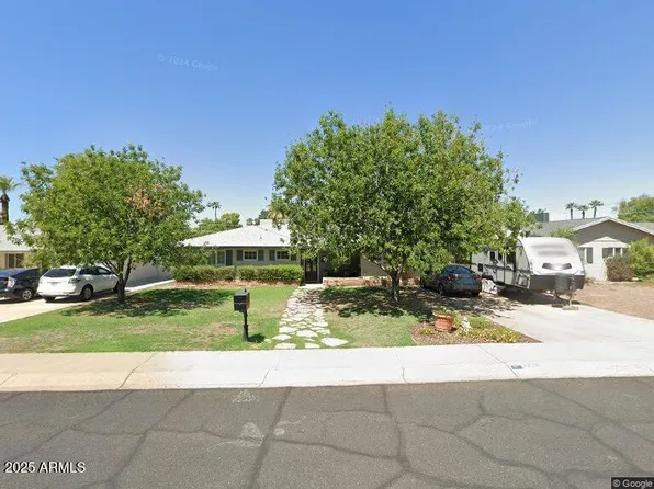 5338 E PINCHOT Avenue, Phoenix, AZ 85018