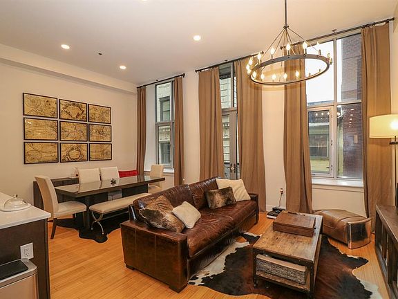 4th image of 15 W 4th St Unit 206