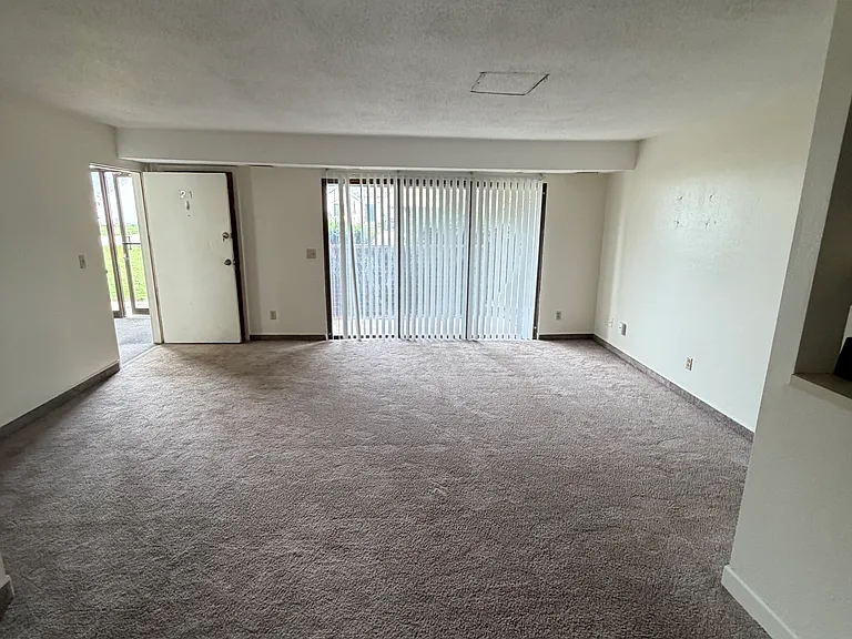 5562 Heatherdowns Blvd #19 — Photo 6