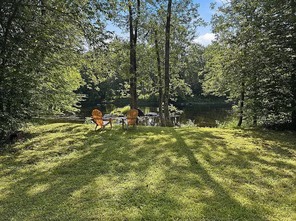 180 Perkins Road, Burnham, ME 04922