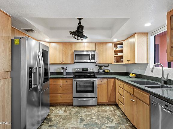 2nd image of 12222 N Paradise Village Pkwy E #215