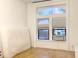 151 W 76th St #1F, New York, NY 10023